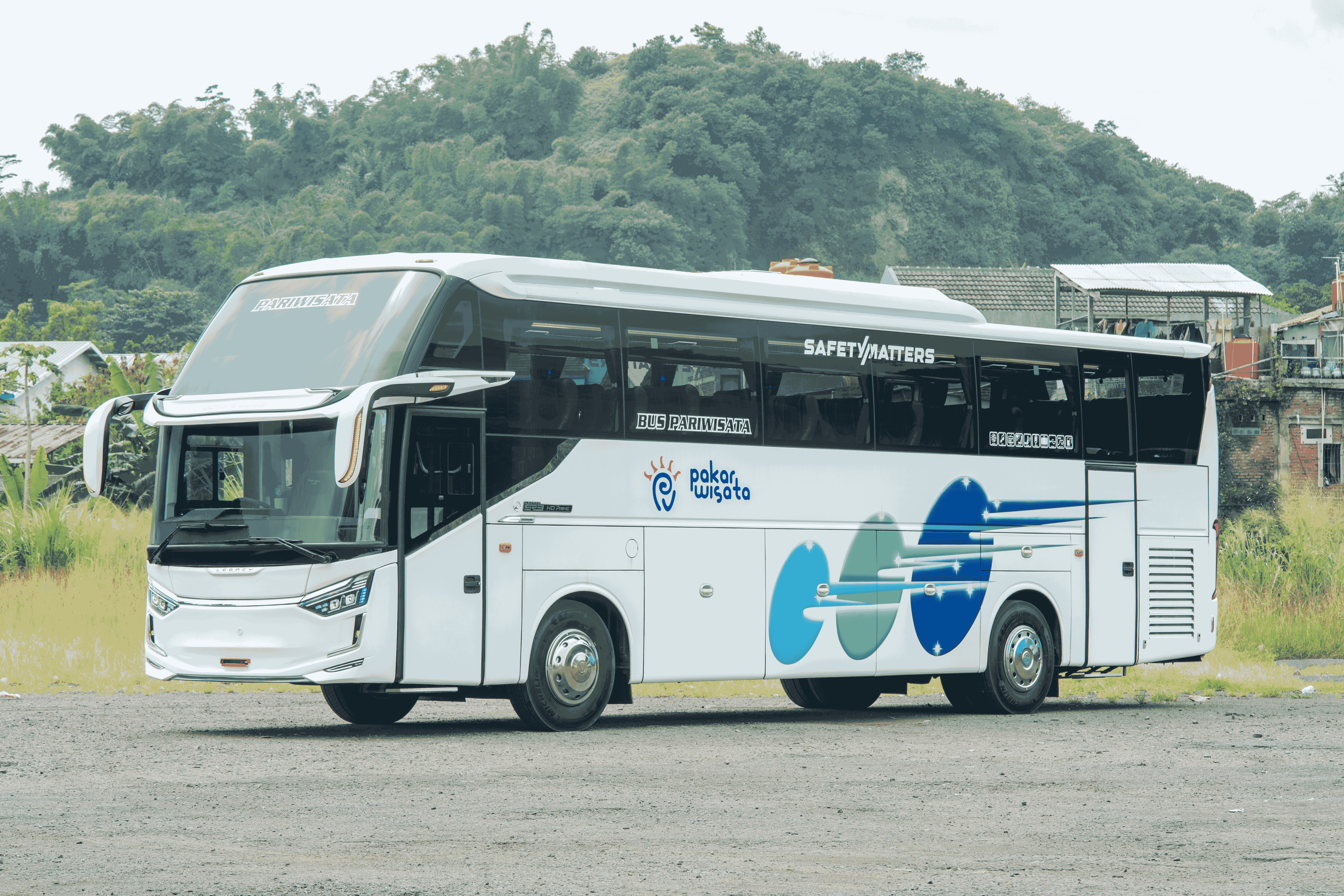 Dokumentasi Bus Pakar Wisata 2